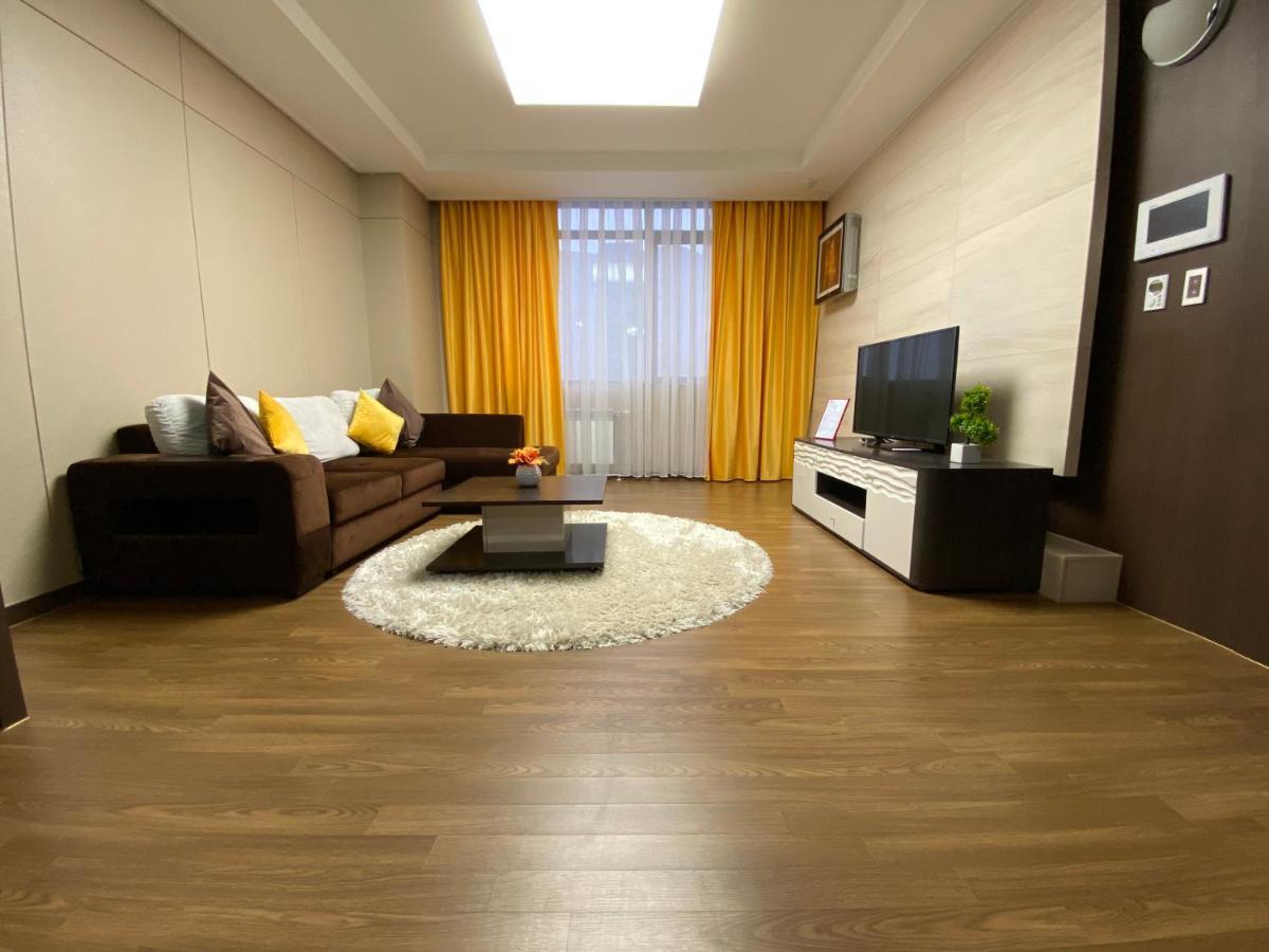 Ferienwohnung Elite Highvill Apart Astana Exterior foto