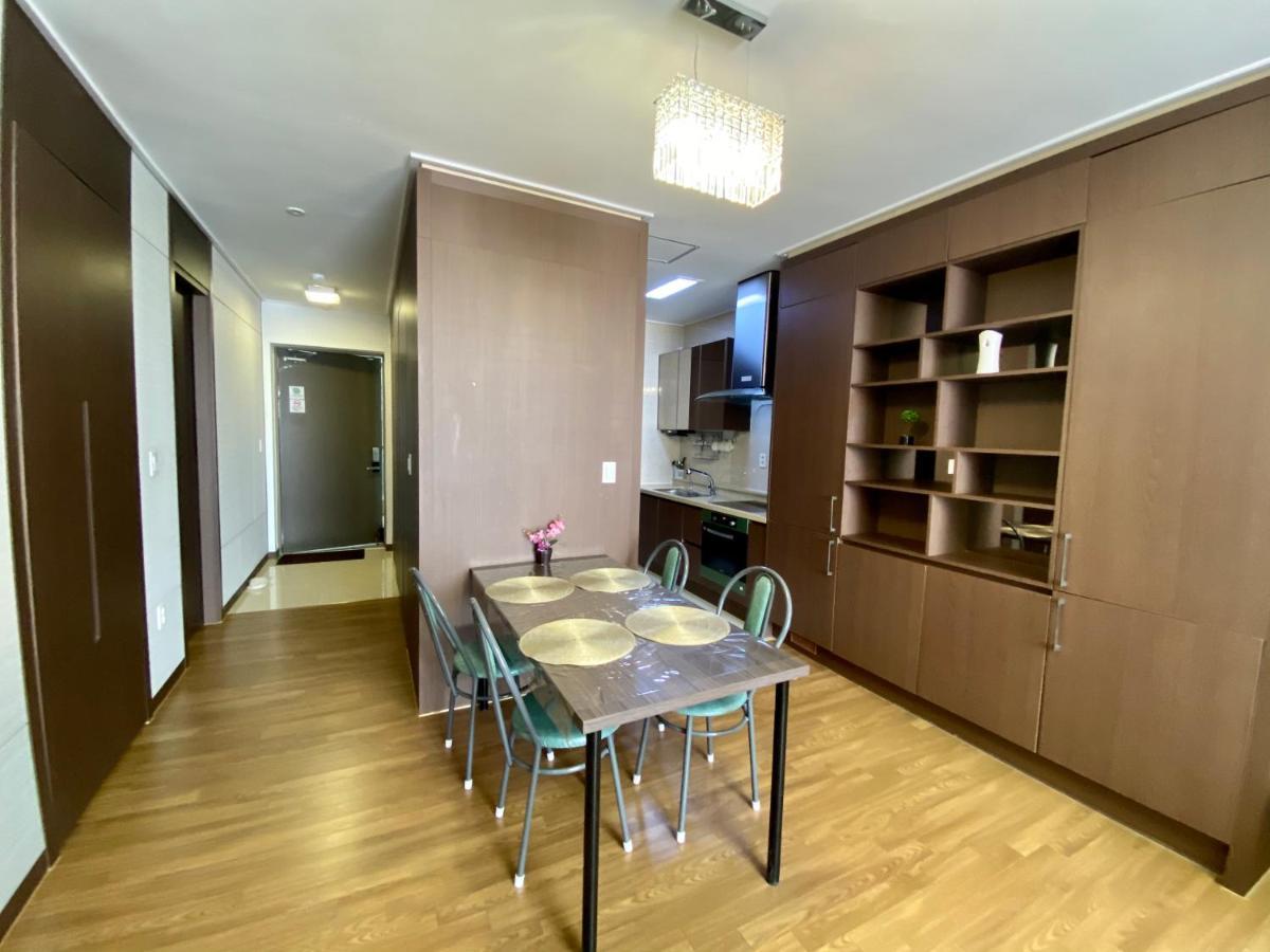 Ferienwohnung Elite Highvill Apart Astana Exterior foto